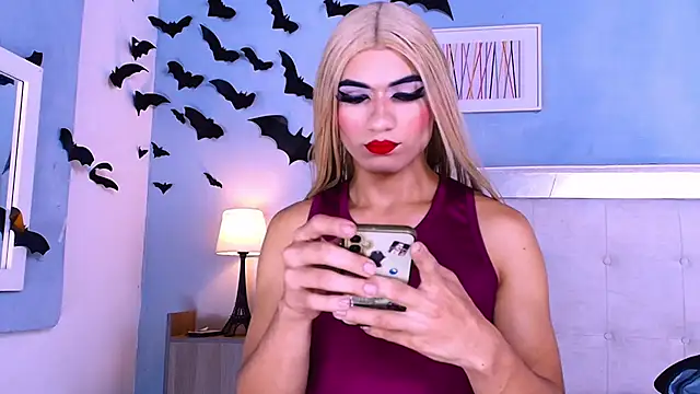 Emily Castillo 1 online show from 11-08-25, 05:22