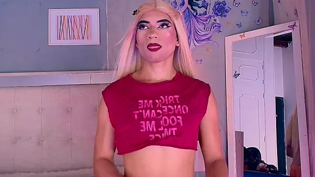 Emily Castillo 1 online show from 05-18-26, 05:23