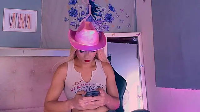 Emily Castillo 1 online show from 05-28-26, 05:48