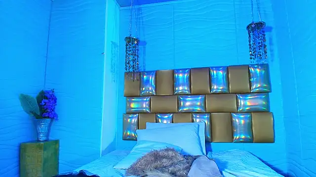 Mia Montess online show from 01-08-26, 12:49