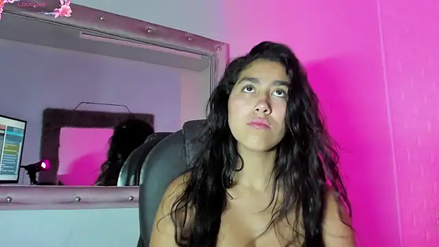 Mia Montess online show from 02-04-26, 08:48