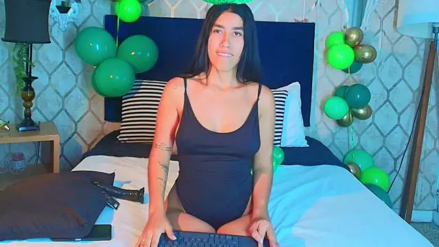 Snapshot of Mia_Montess chatting on 03-14-25, 03:25 Mia Montess online show from 03-14-25, 03:25