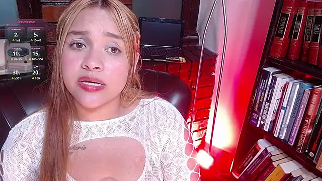 i am karoll online show from 04-22-26, 07:20