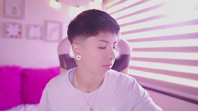 tommy blue online show from 02-20-26, 12:29