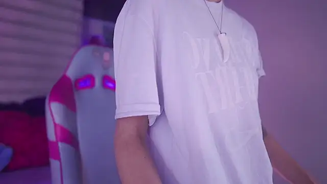 tommy blue online show from 04-01-26, 01:19