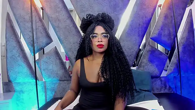 CandyMartinez  online show from 10-30-25, 04:26