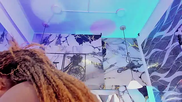 CandyMartinez  online show from 05-20-26, 08:39