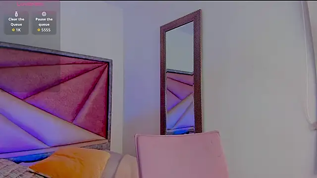 SaskiaGrendel online show from 04-02-26, 12:07