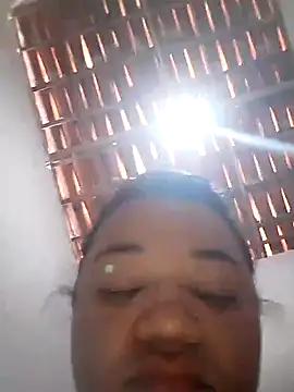 Snapshot of viviksmel chatting on 09-27-25, 01:28 viviksmel online show from 09-27-25, 01:28