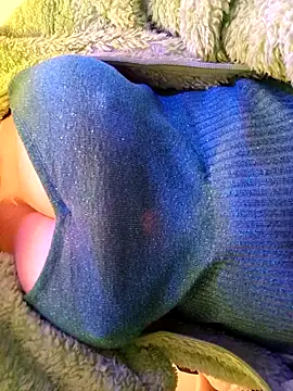 BellyDancer1 online show from 11-15-25, 08:57