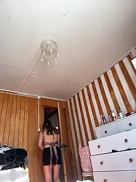 Snapshot of floooohv chatting on 02-06-26, 09:33 floooohv online show from 02-06-26, 09:33