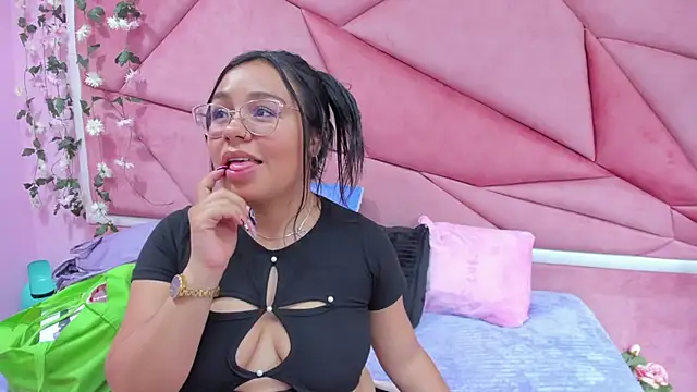  Violeta 18 online show from 10-12-25, 03:35