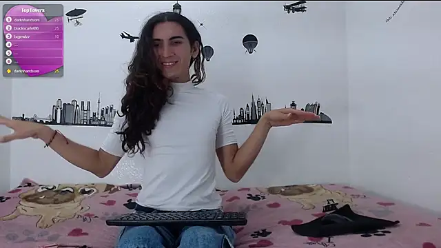 Snapshot of PITERVAGINA chatting on 03-04-25, 05:03 PITERVAGINA online show from 03-04-25, 05:03