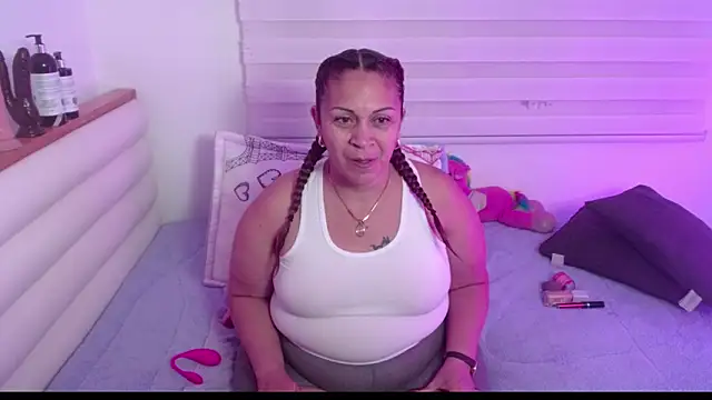 scarlettbooty online show from 04-12-26, 11:13