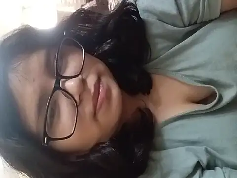 Maferyale online show from 02-06-26, 05:03