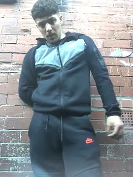 Snapshot of Donnydon79 chatting on 09-08-25, 05:56 Donnydon79 online show from 09-08-25, 05:56