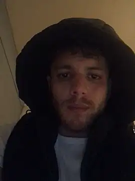 Snapshot of Donnydon79 chatting on 03-06-25, 11:20 Donnydon79 online show from 03-06-25, 11:20