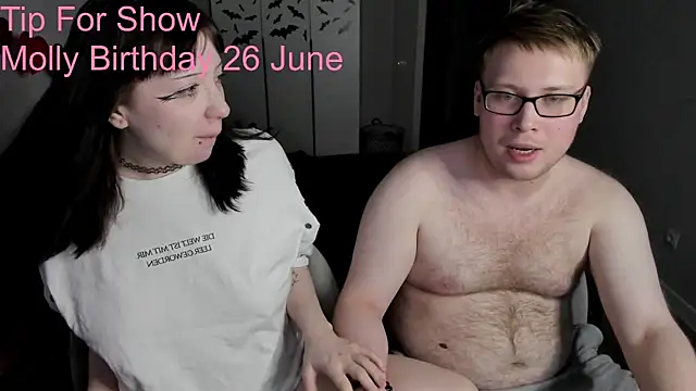Snapshot of JayMollyy chatting on 05-30-26, 04:56 JayMollyy online show from 05-30-26, 04:56