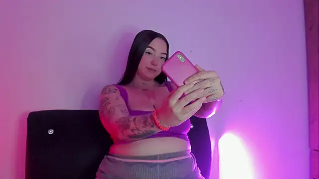 Celestte online show from 04-14-26, 04:06