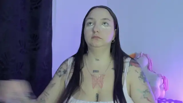 Snapshot of Celestte chatting on 02-05-26, 04:52 Celestte online show from 02-05-26, 04:52