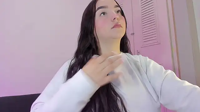 Snapshot of Celestte chatting on 10-09-25, 04:13 Celestte online show from 10-09-25, 04:13