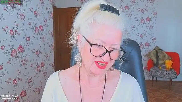Maya Mayflower online show from 07-05-26, 04:19