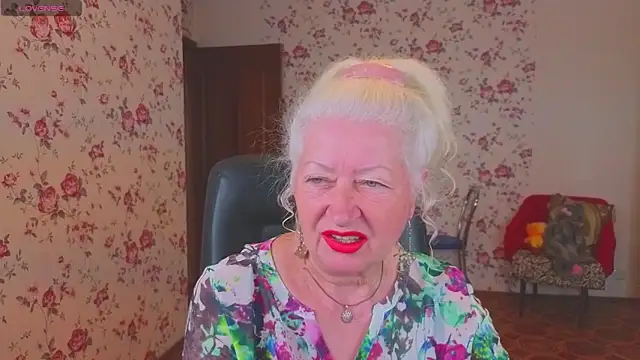 Maya Mayflower online show from 06-14-26, 03:19