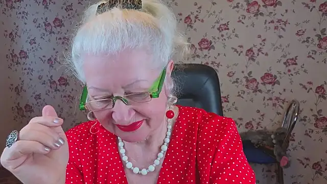 Maya Mayflower online show from 03-16-26, 03:36