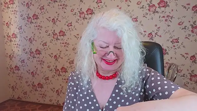 Maya Mayflower online show from 03-22-26, 03:21