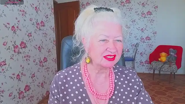 Maya Mayflower online show from 05-29-26, 03:45