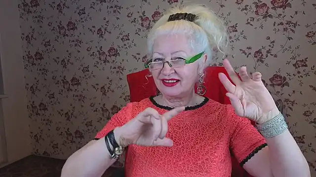 Maya Mayflower online show from 12-05-25, 04:11