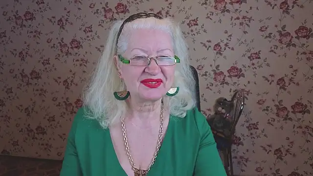 Maya Mayflower online show from 01-16-26, 02:48