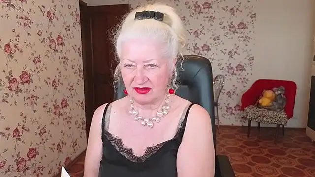Maya Mayflower online show from 05-09-26, 02:59