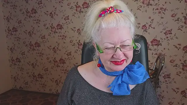 Maya Mayflower online show from 01-08-26, 03:01