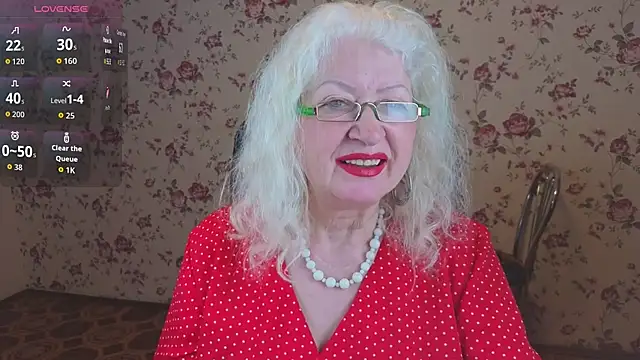 Maya Mayflower online show from 02-05-26, 03:02