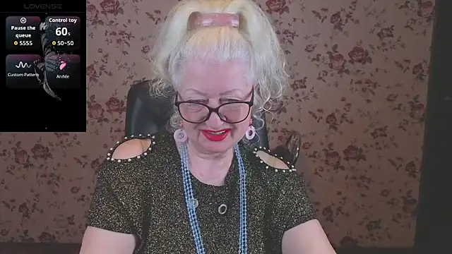 Maya Mayflower online show from 04-20-26, 03:09