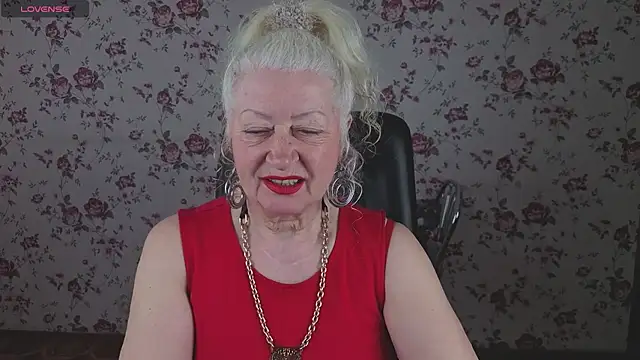 Maya Mayflower online show from 05-03-26, 03:11