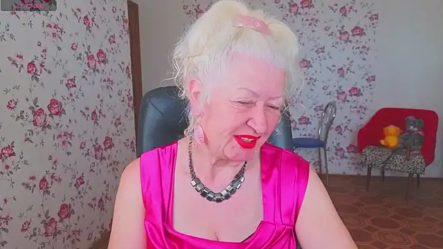 Maya Mayflower online show from 05-28-26, 03:14