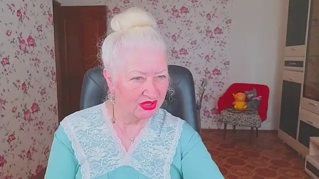 Maya Mayflower online show from 05-14-26, 03:36