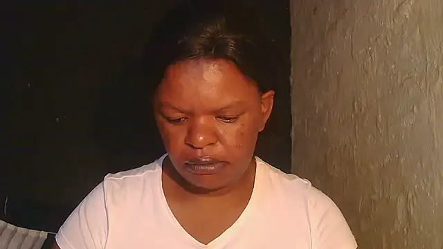 ebony rose11 online show from 11-28-25, 04:18