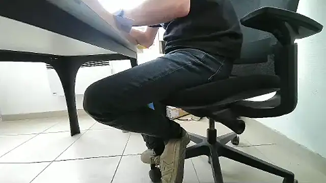 GM51-1988 online show from 09-19-25, 02:32