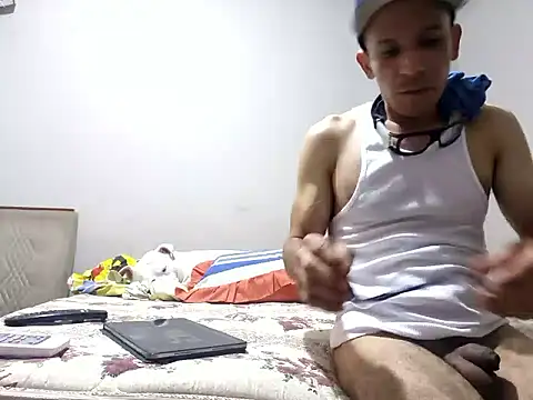 karlossan24 online show from 03-08-26, 09:01