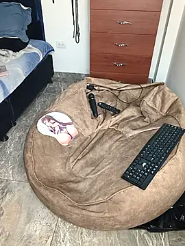 KratosAfroditacs online show from 04-08-26, 01:40