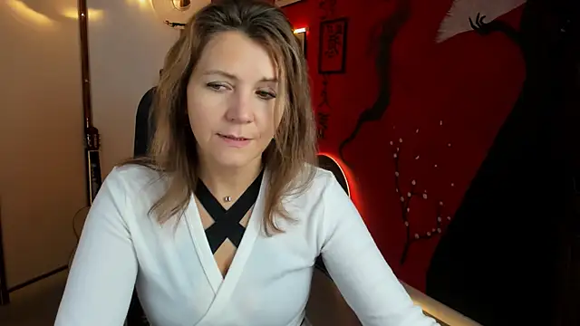 Snapshot of NicoleHitman chatting on 10-22-25, 09:20 NicoleHitman online show from 10-22-25, 09:20