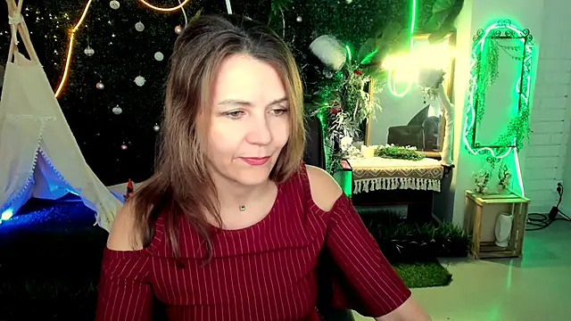 NicoleHitman online show from 03-26-26, 01:09