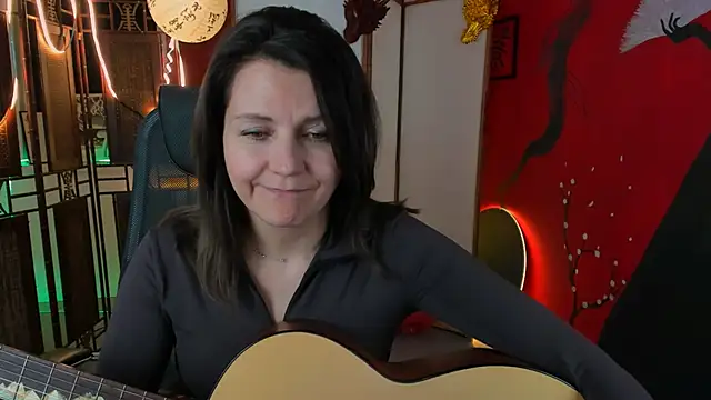Snapshot of NicoleHitman chatting on 03-17-25, 11:21 NicoleHitman online show from 03-17-25, 11:21