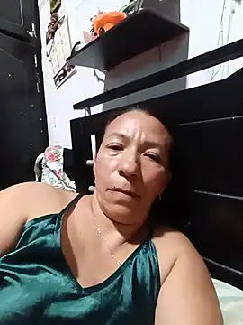 Snapshot of Antonela45 chatting on 07-11-26, 01:50 Antonela45 online show from 07-11-26, 01:50