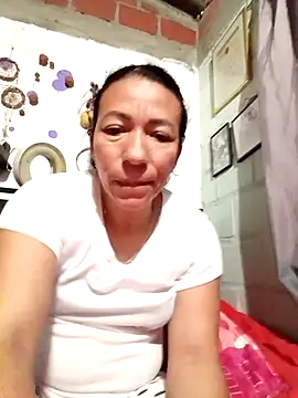 Snapshot of Antonela45 chatting on 09-23-25, 12:28 Antonela45 online show from 09-23-25, 12:28