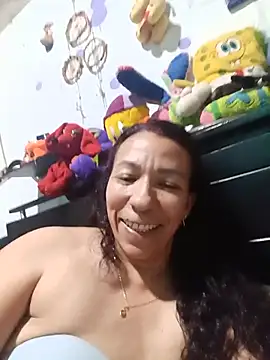 Snapshot of Antonela45 chatting on 07-16-26, 12:07 Antonela45 online show from 07-16-26, 12:07