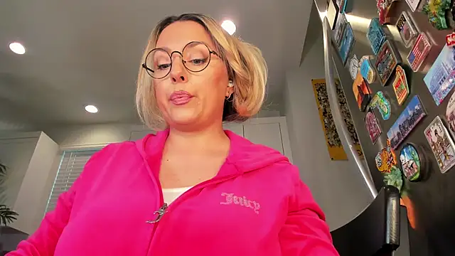 realtoxxxxmaria online show from 12-04-25, 06:40